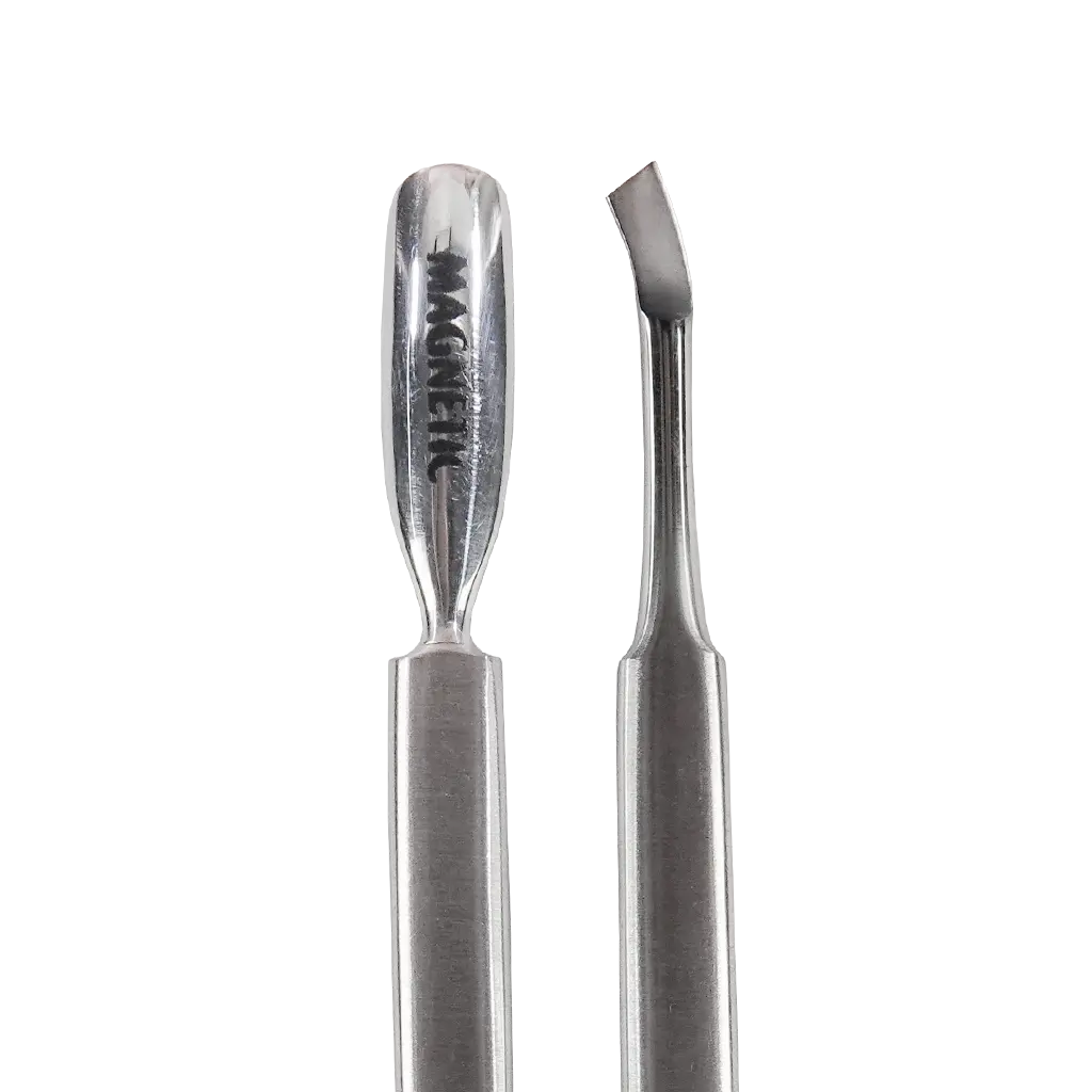 Premium Cuticle Pusher detail